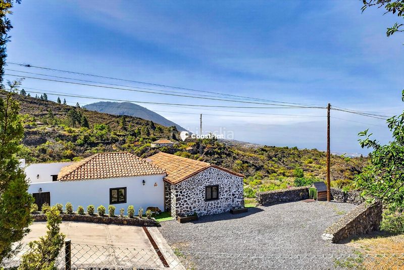 Foto 4bef3f12-8e61-4900-8d83-7a0da04d8c07. Casa a Guía de Isora interior Guía de Isora