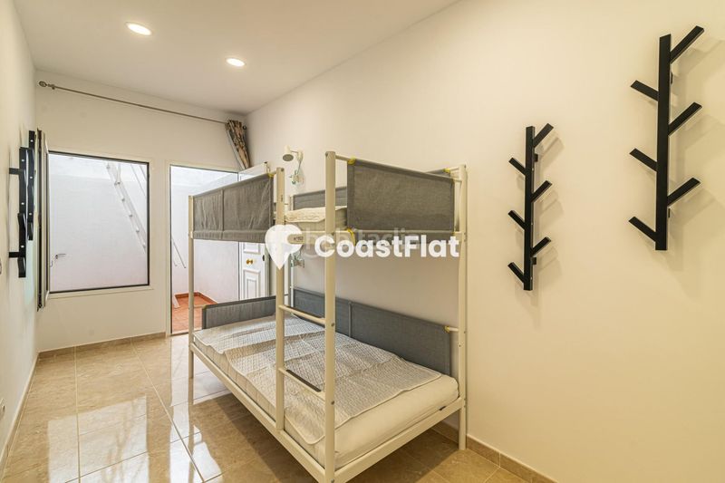 Foto c9cee7a0-c0b4-436d-880e-edc7f3c1cd13. Casa amb calefacció a Arico