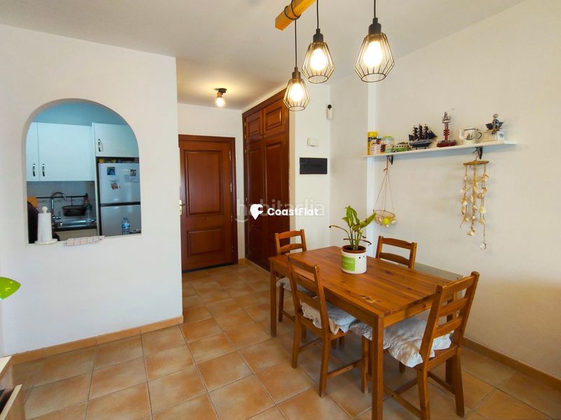 Foto f3847b2e-6ac7-4bd5-b4e3-45e744b7fa23. Apartament amb piscina a Costa del Silencio Arona