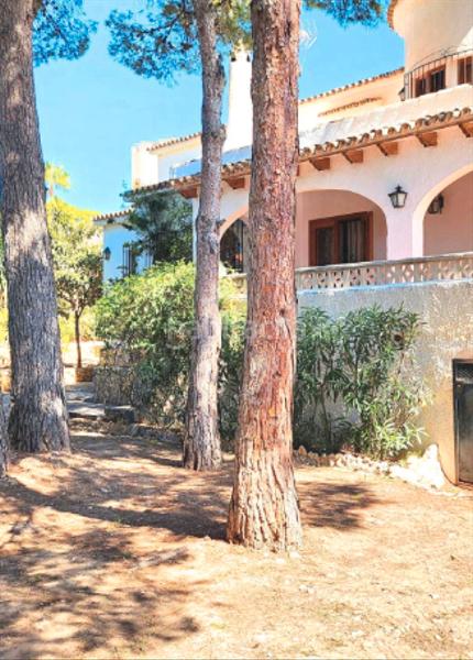 Foto ed187384-d2b6-4e74-9c8f-683aa1ad329f. Haus mit pool in Carrió - La Merced - Los Pinos Calp