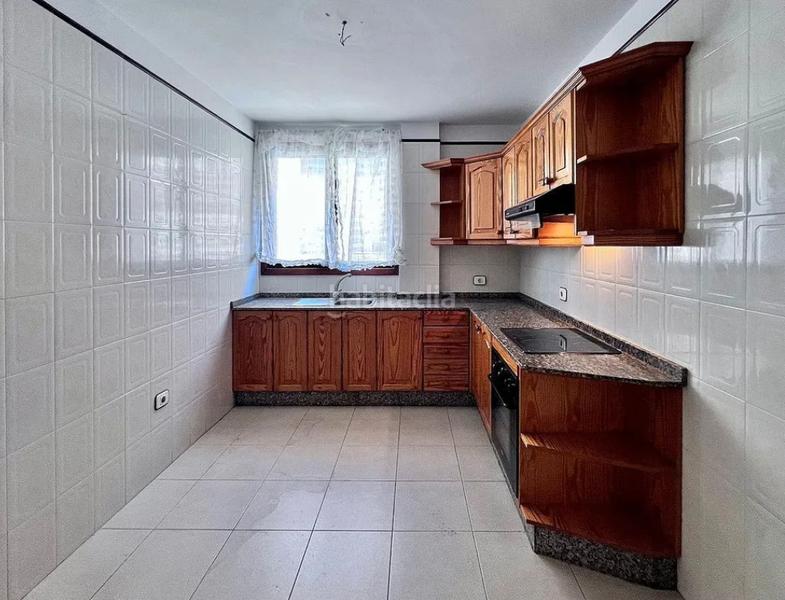 Foto 62d744f0-2b4d-49e0-8e55-19261535e88f. Appartamento con parcheggio in San Juan Telde