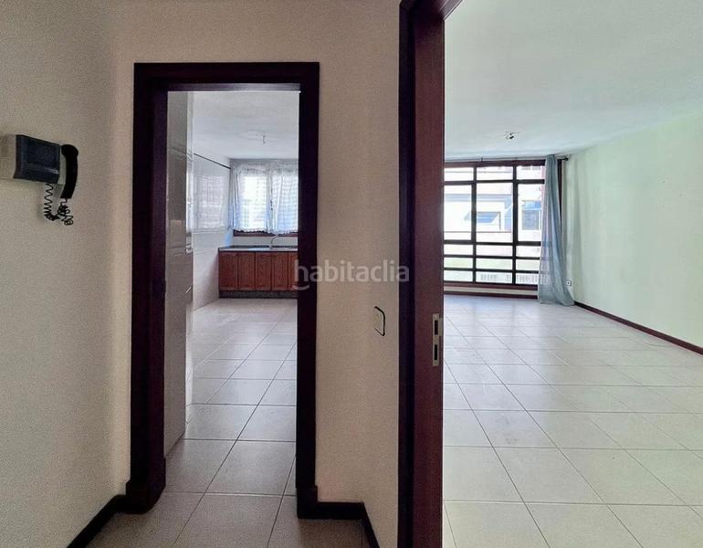 Foto 1bf94a08-9b4e-4930-9a29-606cf29e9cb1. Flat with parking in San Juan Telde
