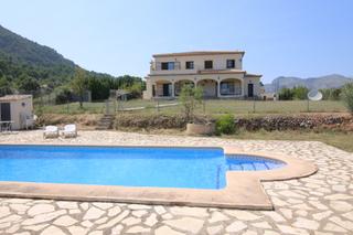 Casa a Murla. Moderno chalet independiente orientado al sur en murla, valle de
