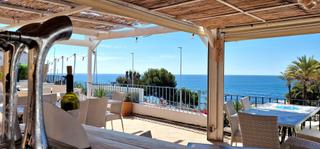 Local commercial à Casco Urbano. Traspaso  se traspasa restaurante en moraira con impresionantes