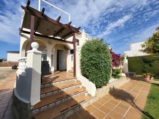 Apartament a Oliva Pueblo. Fabuloso apartamento de 1 dormitorio, cerca de oliva pueblo y ol