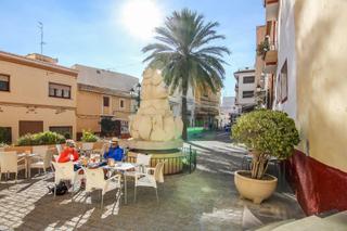 Casa adossada a Benicolada - Las Adelfas. Oportunidad para inversores!