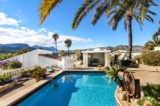 Casa a Benicolada - Las Adelfas. Villa meditarranea con 6 bungalows
