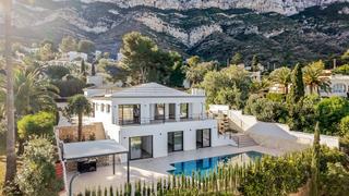 Casa a El Montgó. Hermosa villa en la increíble zona de denia montgo con vistas al
