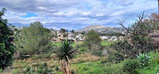 Terrain résidentiel à Casco Urbano. Parcela urbana de 5300m2 a 800m del pueblo de moraira con una ca