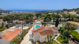 Casa en Casco Urbano. Villa de lujo con vistas al mar a poca distancia de moraira