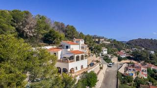 Casa a Centro Ciudad. Impresionante villa con vistas al mar inmaculadas en el centro d