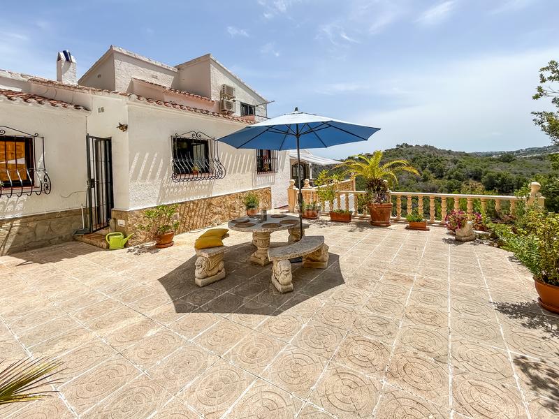 Foto 1894ab75-d4ca-4032-a39c-6ce4a8049ae9. Casa impresionante villa con vistas al mar inmaculadas en el centro de jávea en Xàbia