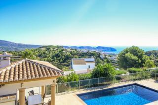 Maison à Casco Urbano. Impresionante villa en moraira con vistas panorámicas al mar