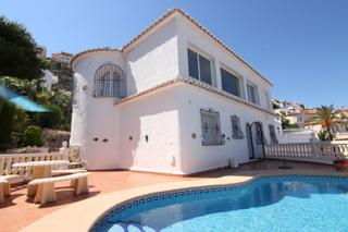 Maison à Cumbre del Sol. Villa con espectaculares vistas al mar