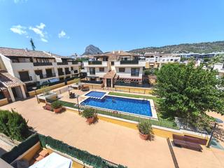 Ático en Centro Ciudad. Impresionante ático dúplex reformado en el centro de jávea con v