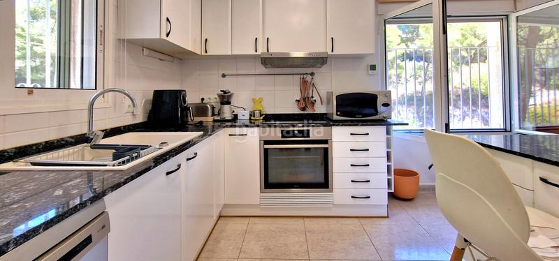 Foto 9977f4d4-bc57-4d16-8537-8e4ee14a9bc3. Casa encantadora villa renovada en una zona verde cerca de la playa de baladrar en Benissa