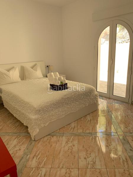 Foto ca58df3b-8fac-4bec-93fb-c7a98ee354cd. Casa con parcheggio piscina in Benicolada - Las Adelfas Calp