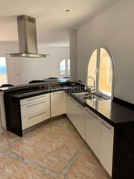 Foto fcf62103-b67f-42a4-ae49-6fdf826d0f7a. Casa con parcheggio piscina in Benicolada - Las Adelfas Calp
