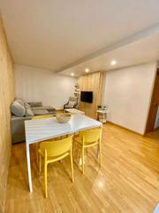 Etagenwohnung  Calle santa cruz de ardoi 1. Increible vivienda para vivir o inversores ..