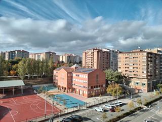 Apartament  Calle río alzania. Apartamento azpilagaña