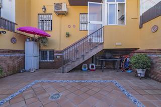 Casa adosada en Zoraida. Cllar vegacasa