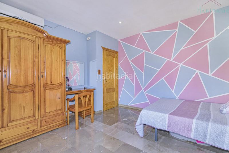 Foto 4782cdb8-0c53-4bd5-8b23-e6c7d0102939. Casa adosada en zoraida cúllar vegacasa en Híjar Gabias (Las)