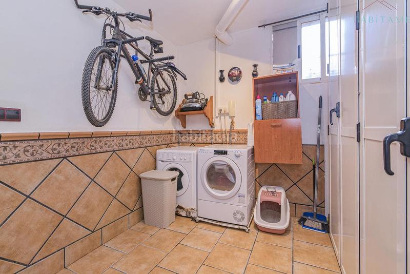 Foto 9da47e5e-37b1-4668-ac98-cc57eb930a89. Casa adosada en zoraida cúllar vegacasa en Híjar Gabias (Las)