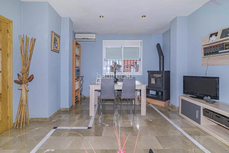Foto d2d48681-e4b0-463c-9c21-db9a02cba27c. Casa adosada en zoraida cúllar vegacasa en Híjar Gabias (Las)