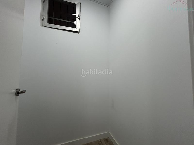 Foto 15f77ef2-b2f3-45e6-a00d-46ef33735196. Locale commerciale in federico mayo 23 in Barrio de Zaidín Granada