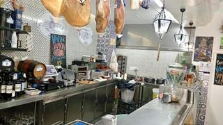 Locale commerciale in SAN ANTON 2