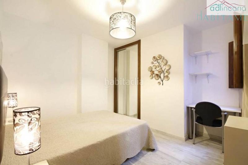 Foto 650a0ba0-3963-4108-a939-849381a67847. Alquiler piso en jardines 10 piso en Centro - Sagrario Granada