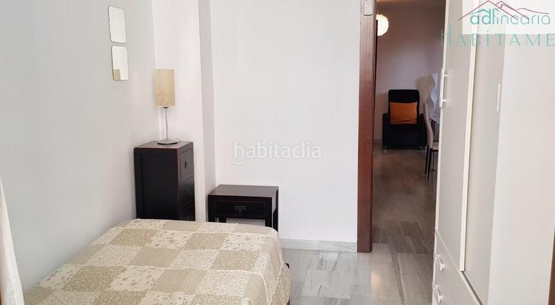 Foto 4f2fd2b3-e47c-4a4a-b95f-71384991f288. Location appartement dans jardines 10 dans Centro - Sagrario Granada