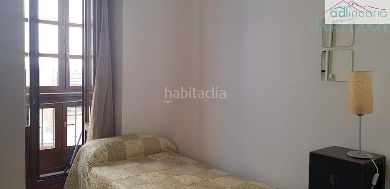 Foto 67ab27a4-38c9-49bc-8b16-f2313f1686c7. Miete etagenwohnung in jardines 10 in Centro - Sagrario Granada
