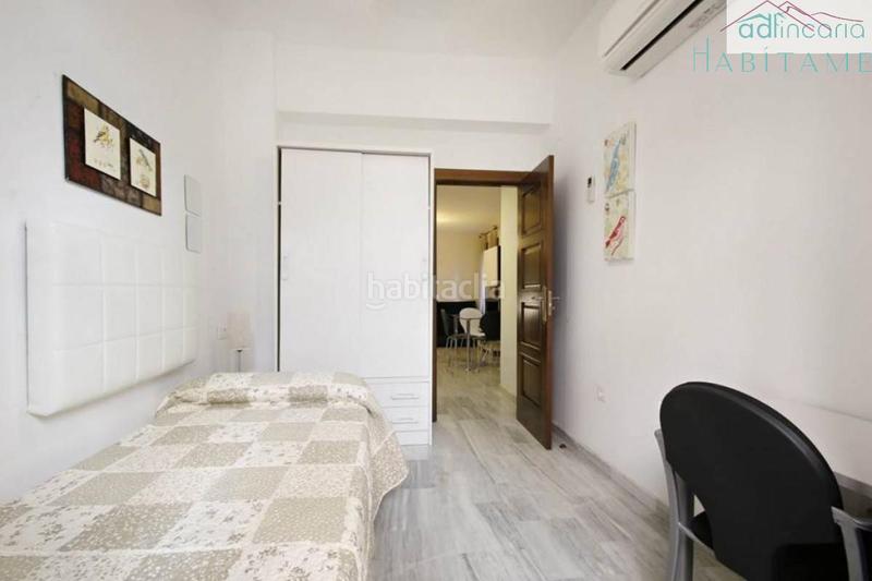 Foto a09bc204-7298-46f0-a137-9cd2f7a0b53d. Miete etagenwohnung in jardines 10 in Centro - Sagrario Granada