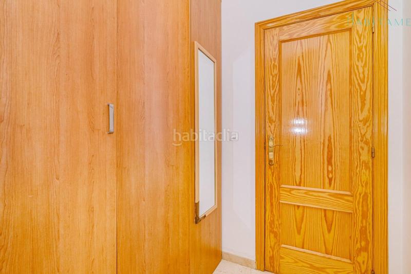 Foto 0ecafc65-a935-4f8c-b6da-6e8fa67477a8. Flat in miguel de unamuno 12 in Residencial Triana - Barrio Alto Gabias (Las)