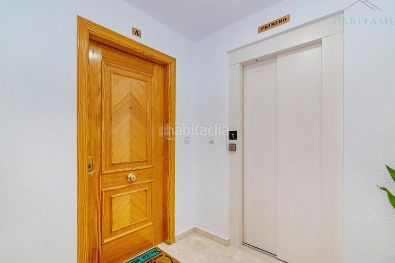 Foto c57f43b8-dff4-4759-9160-dd5ad8e90e6b. Flat in miguel de unamuno 12 in Residencial Triana - Barrio Alto Gabias (Las)
