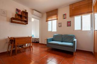 Rent Flat  Calle de ercilla. Piso luminoso en pleno corazón del barrio de arganzuela