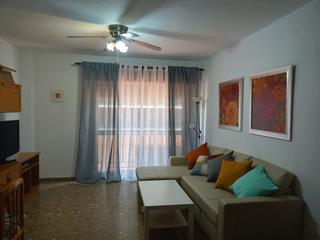 Rent Flat in Calle virgen del carmen 4. Exclusivo piso junto al mar en la cala del moral
