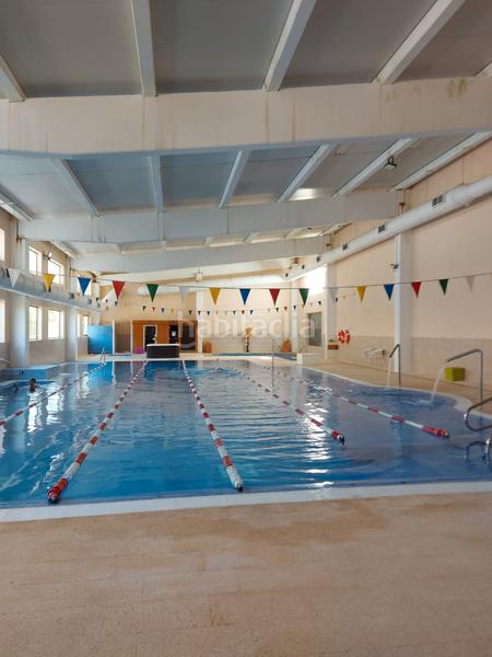 Foto e0d9bcc8-1053-4d3d-87e7-07d5ef0ce56d. Edifici amb piscina a Sant Josep-Zona Hospital Ontinyent