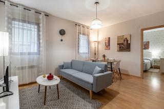 Appartement à Calle cuartelillo 8. Junto campo del príncipe  vivienda con  licencia turística en re