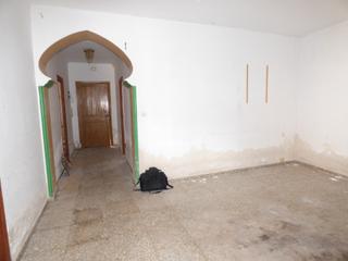 Haus  Calle córdoba 20. Amplia casa planta baja a reformar