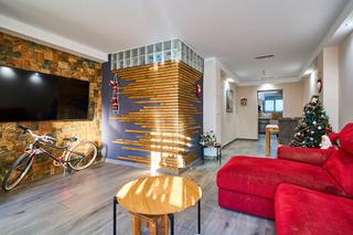 Pis a Carrer ausiàs march 6. Piso reformado en planta baja