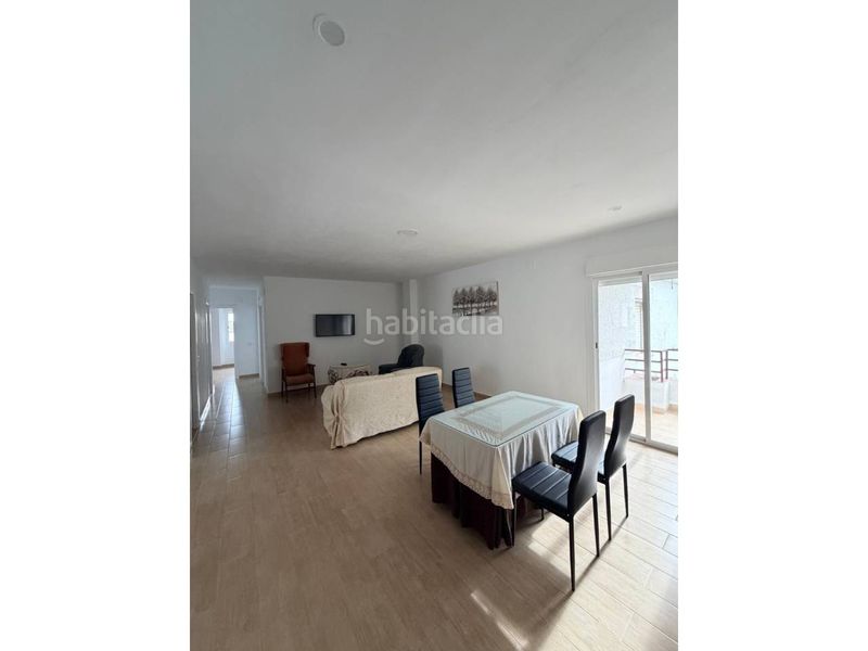 Foto e2a3c718-6158-4c6d-ba6e-74d3fbf1468f. Flat with parking in Trujillo
