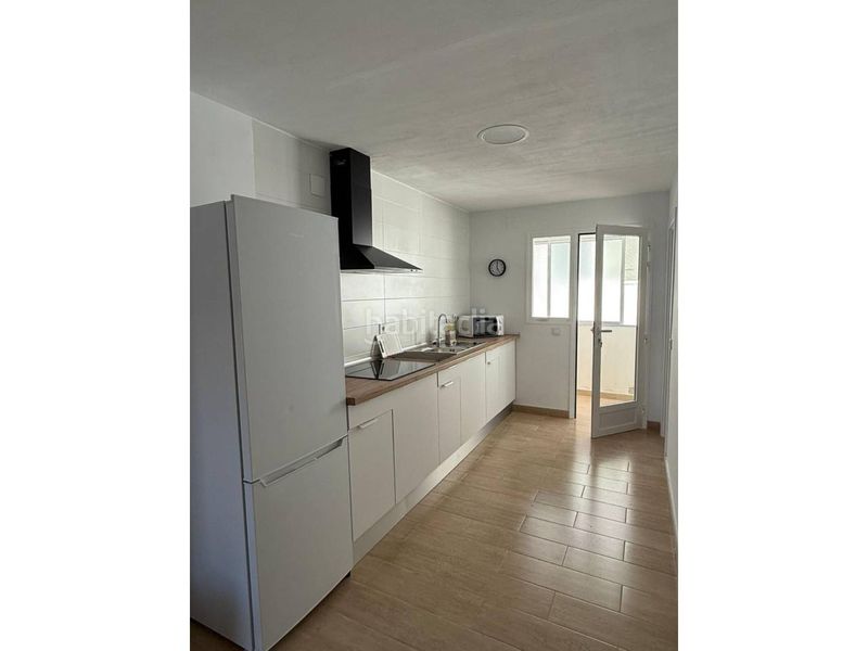 Foto e4559222-7568-40a1-ac6c-2bb6ec1c131a. Flat with parking in Trujillo