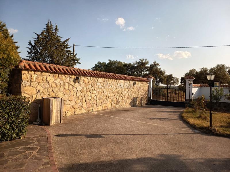 Foto cb5faa4c-d592-4f67-adb3-4cd3b50c33be. Mas avec cheminée chauffage parking piscine dans Valdesalor - Rincón de Ballesteros Cáceres