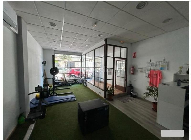 Foto ded0538c-740d-4585-b3d0-d990b044e40a. Lloguer local comercial a calle humanistas 11 a Don Benito
