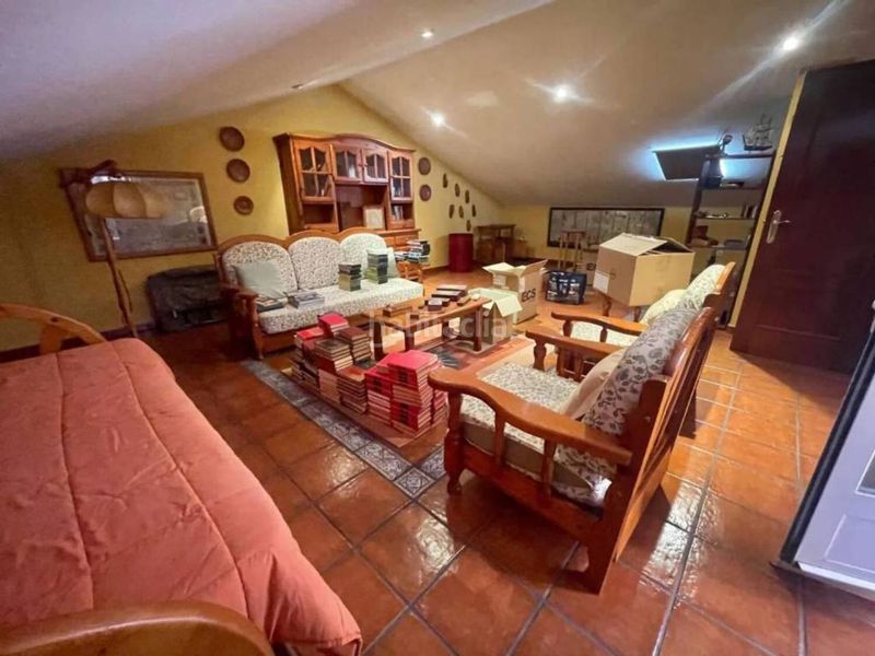 Foto be35e0fd-d807-4802-a2c9-753218c46adb. Casa adosada en Don Benito