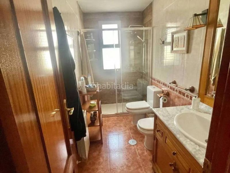 Foto d9a93d96-4e9f-4938-8d72-e4a7010adf9a. Casa adosada en Don Benito