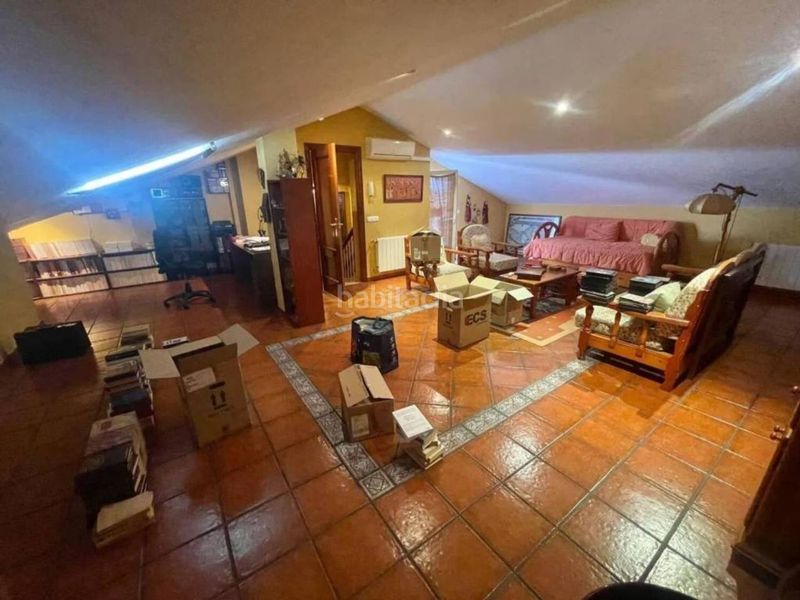 Foto faf115f5-c337-4cb2-a4fc-3d89ad75504a. Casa adosada en Don Benito