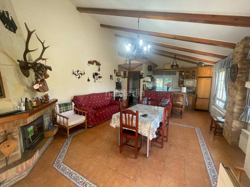 Foto 4deb40c9-46e7-4a63-9166-0d1352ed7d0d. Chalet en Malpartida de Cáceres